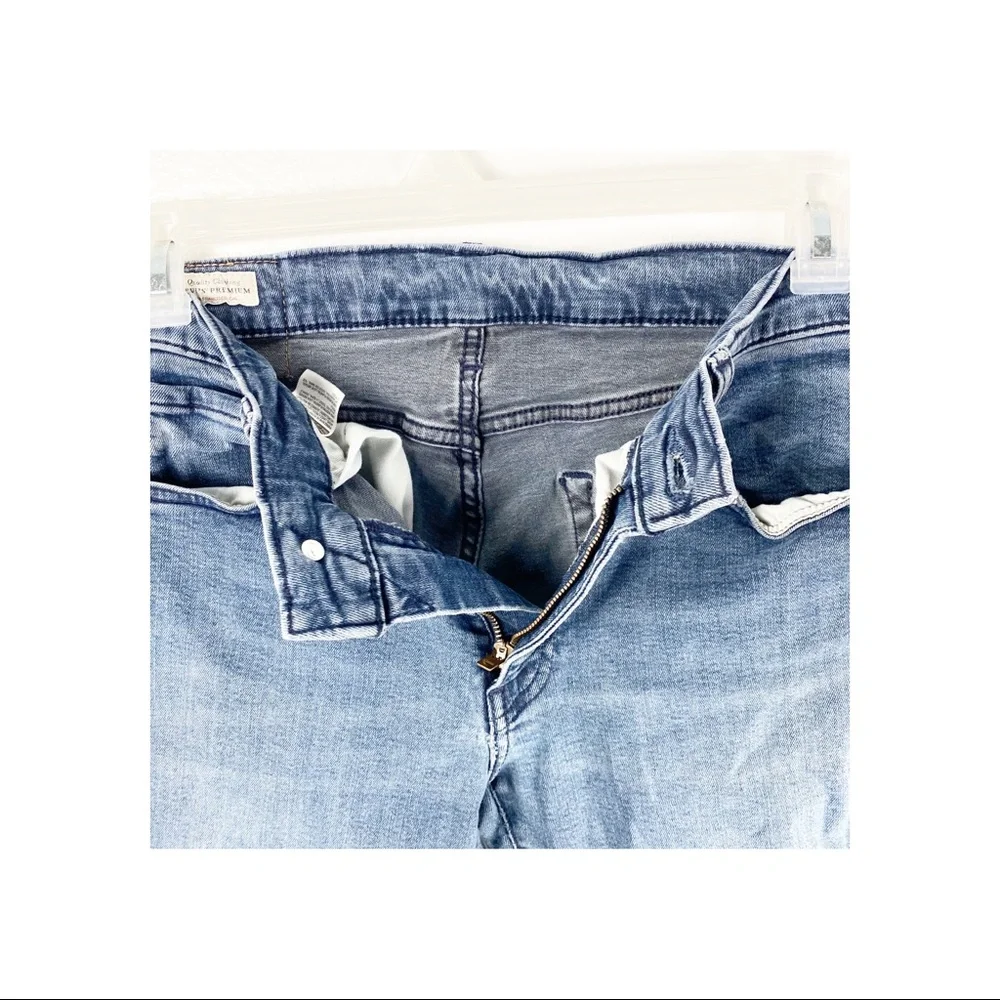 LEVI’S Premium Denim 511 Big E Mid Rise Jeans, Size 32 x 34